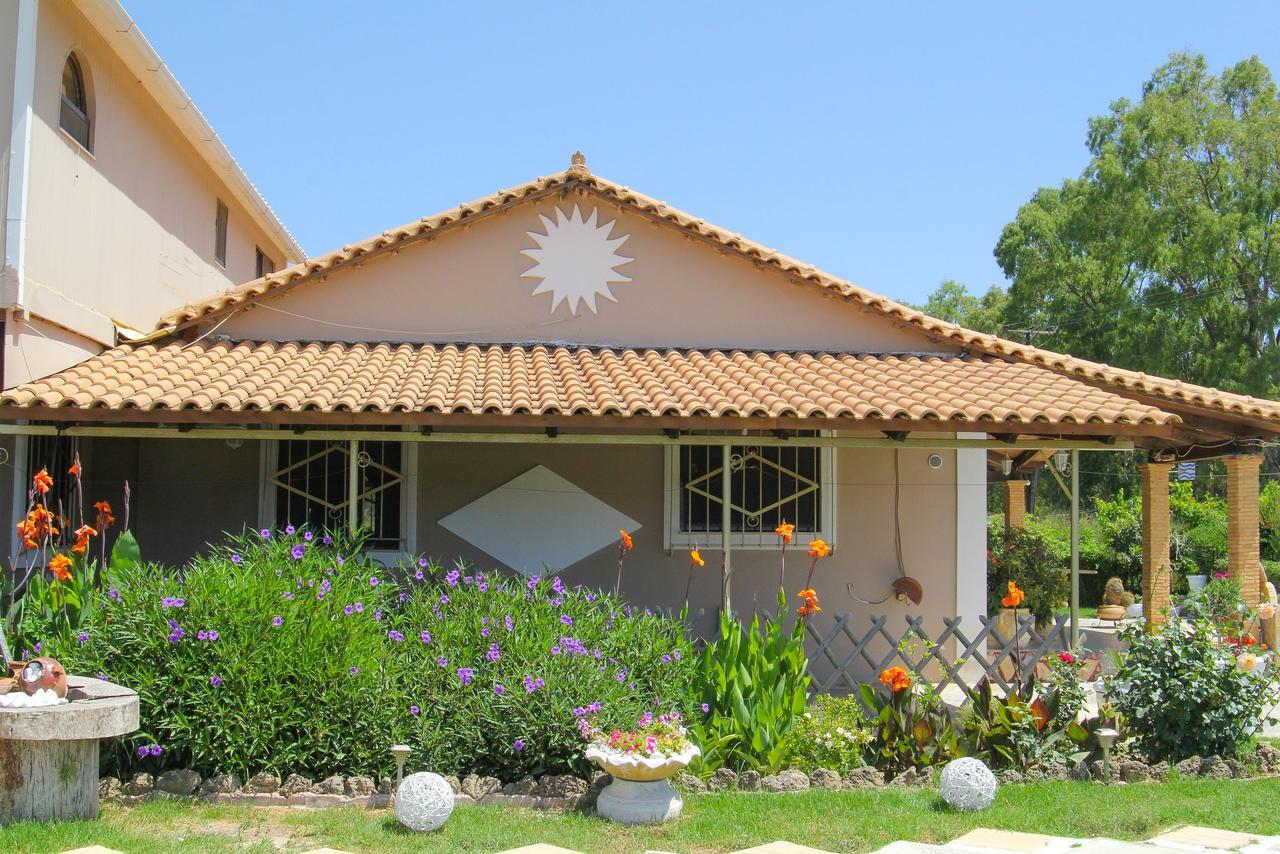 Kalamákion Kouros Resort מראה חיצוני תמונה